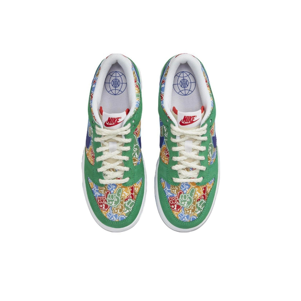 Nike SB Dunk Low Foam Finger Trainers DZ5184-300 - product image from the listing.