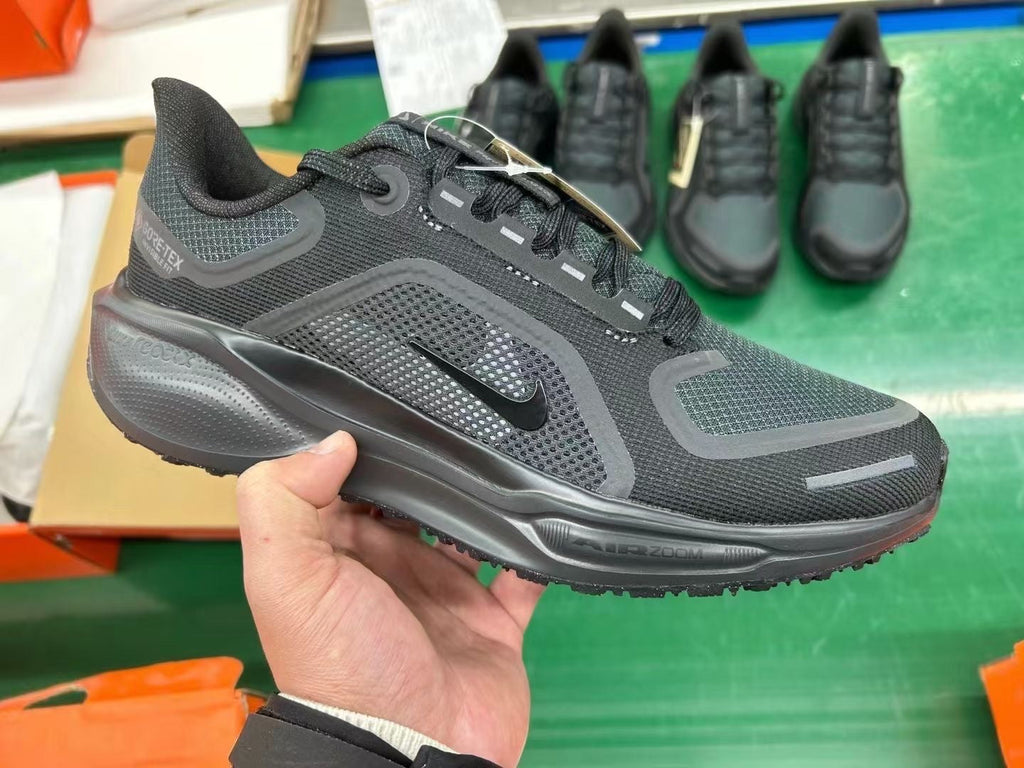 Nike Pegasus 41 GORE-TEX Running Shoes in Black FQ1356-001 - product image from the listing.
