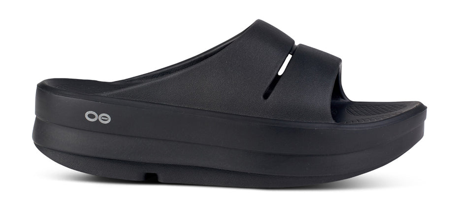 Women's Oofos OOmega OOahh - product image from the listing.