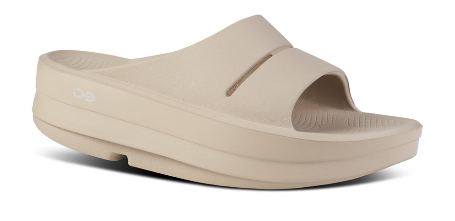 Women's Oofos OOmega OOahh - product image from the listing.