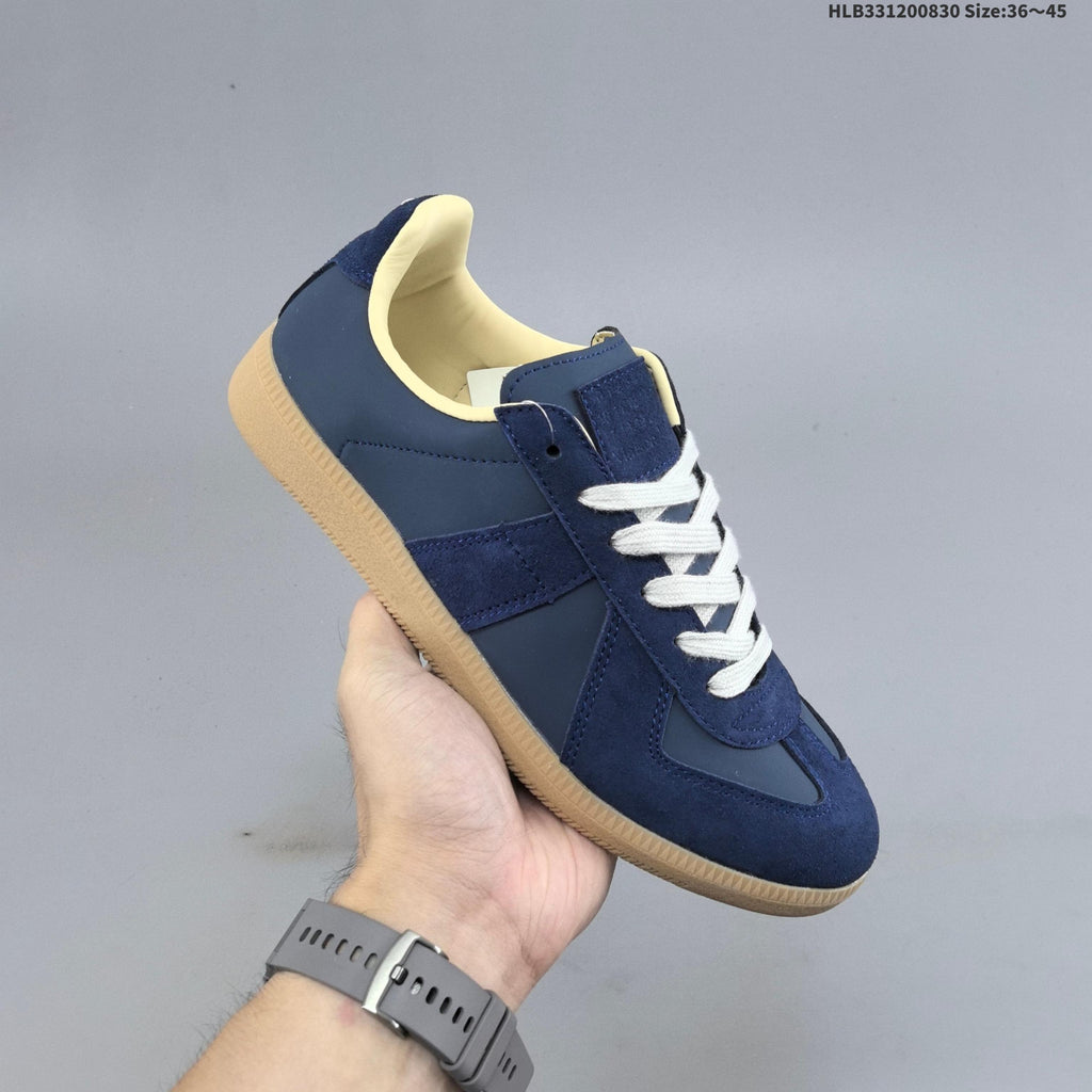 Maison Margiela Replica Low-Cut Sneakers - product image from the listing.