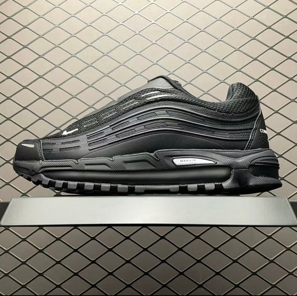 Nike Air Max TL 2.5 CDG Homme Plus Sneakers in Black HJ6539-001 - product image from the listing.