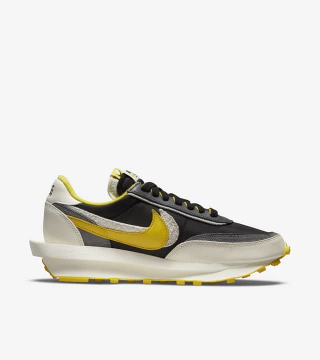 Nike x sacai LDV Waffle Trainers DJ4877-001 - product image from the listing.