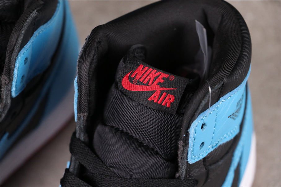 UNC to Chicago Sneakers - Air Jordan 1 High CD0461-046 - product image from the listing.