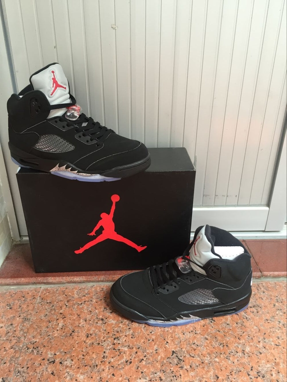 Air Jordan 5 High-Top Sneakers in Black Silver - product image from the listing.