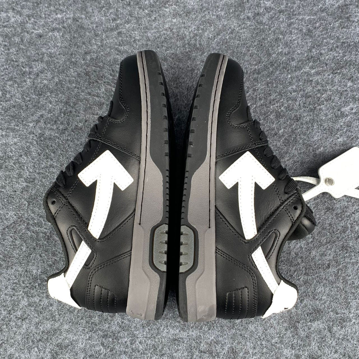 "Black Grey White" Off-White Out of Office (SS22) - product image from the listing.