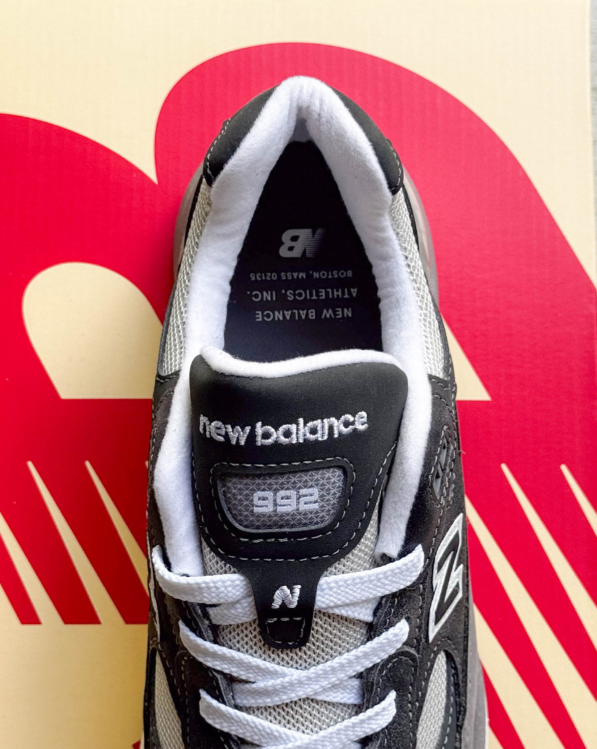 992 *Made in USA* by New Balance - product image from the listing.