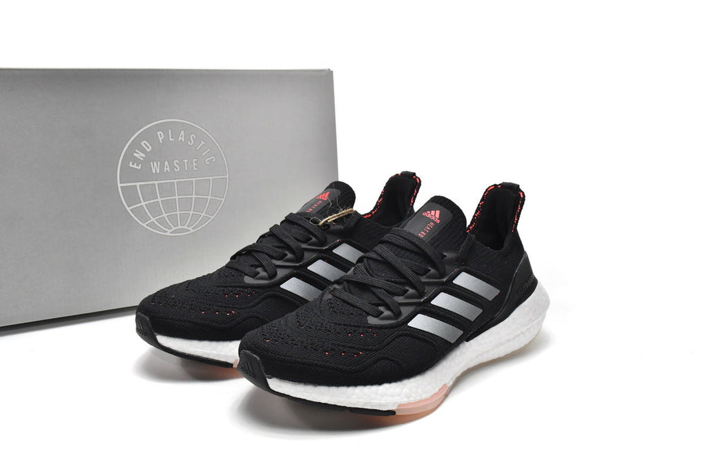 adidas Ultra Boost 22 H01174 Running Shoes in Black - product image from the listing.