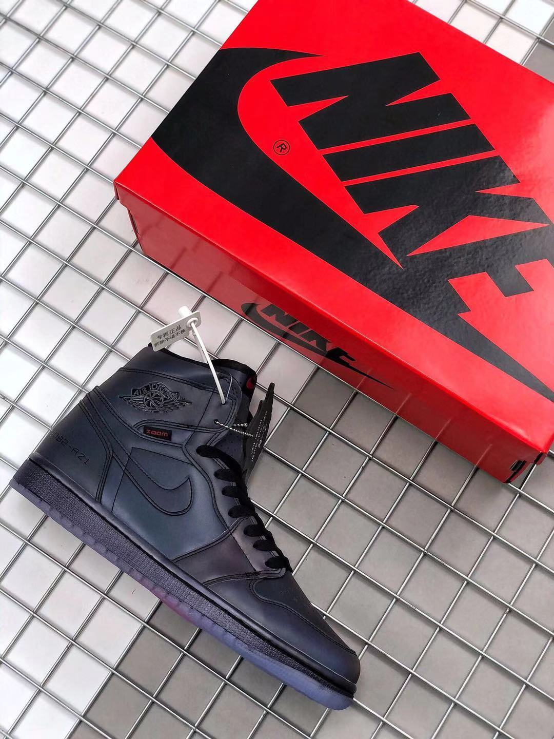 Air Jordan 1 High Zoom R2T Chameleon Sneakers in Black - product image from the listing.