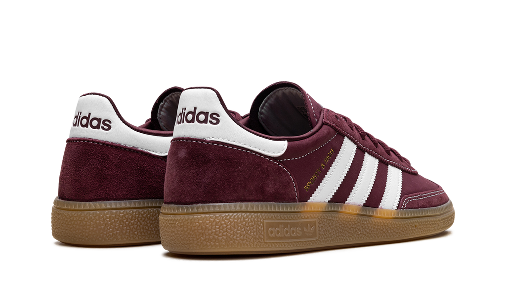 "Sporty & Rich Shadow Red" Handball Spezial JP7068 - product image from the listing.