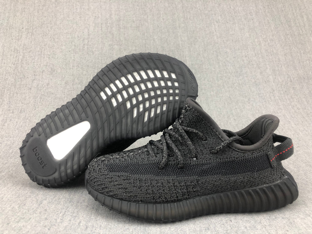 Black Yeezy 350 V2 Kids Sneakers - product image from the listing.