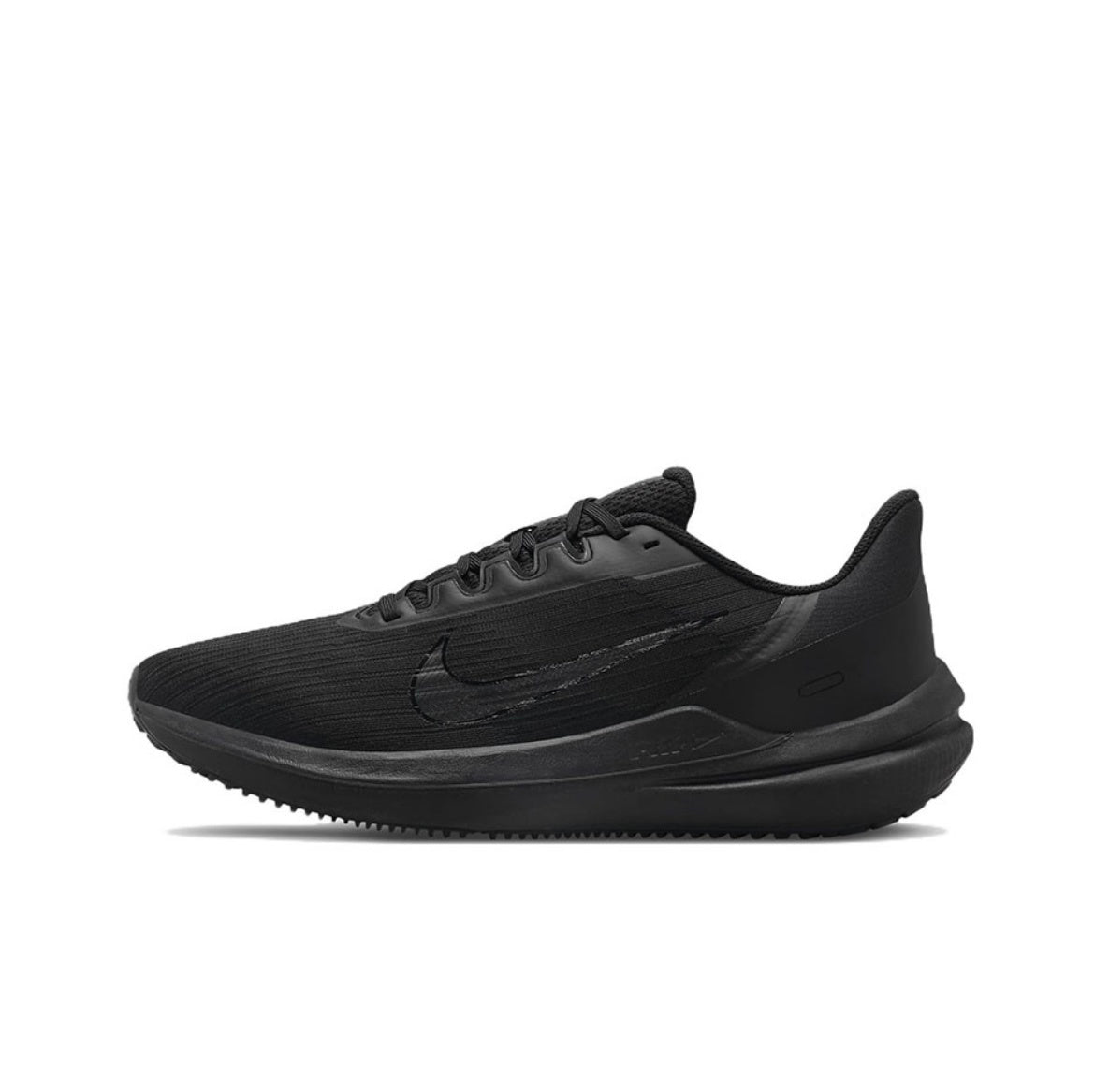 Nike Air Winflo 9 Running Shoes in Black DD6203-002 - product image from the listing.