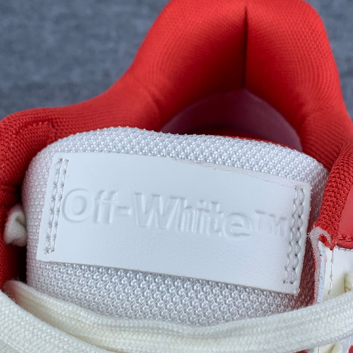 "Red White" Off-White Out of Office - product image from the listing.