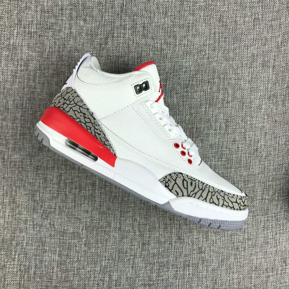 Air Jordan 3 Retro High-Top Sneakers in White Red - product image from the listing.