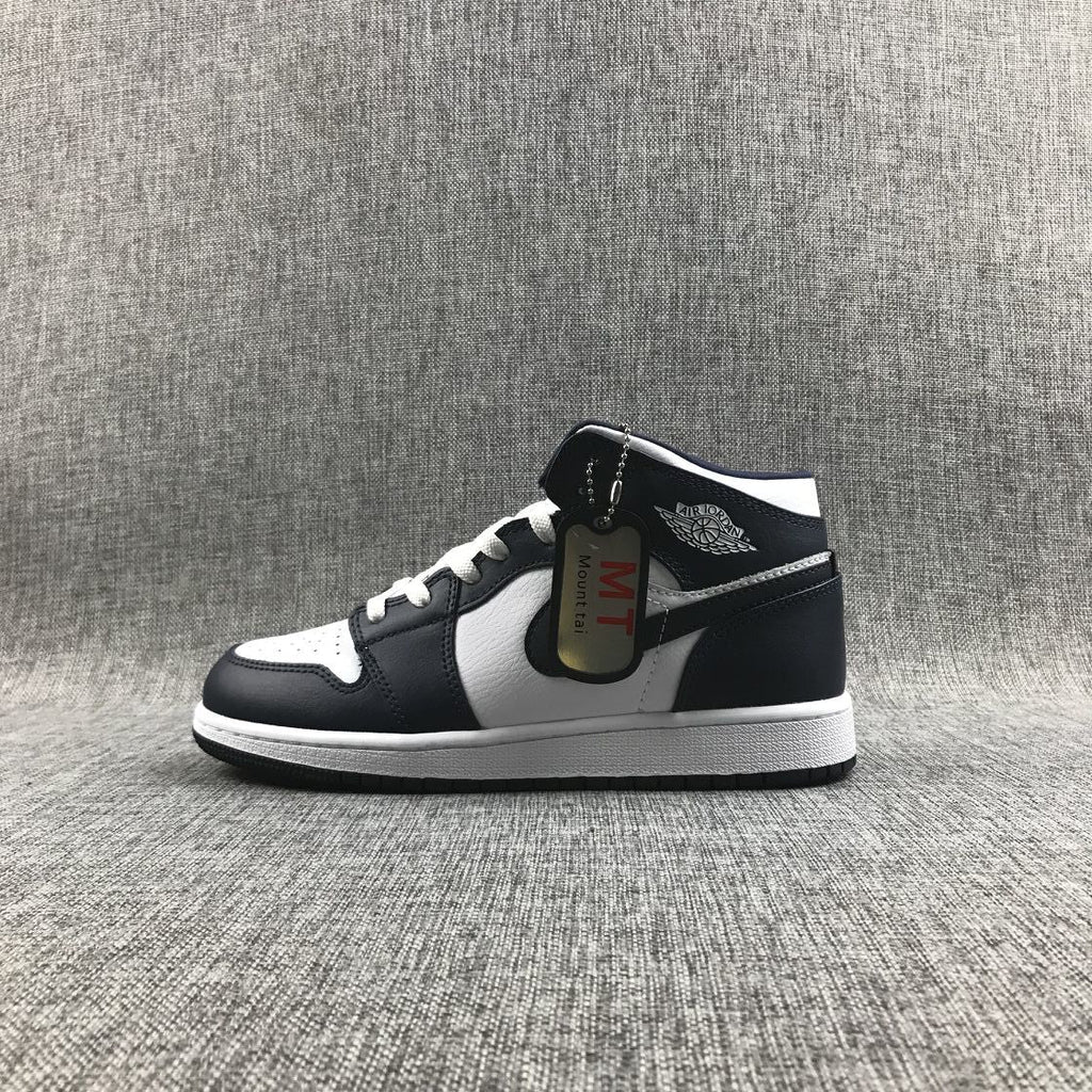 What The Obsidian Sneakers - Jordan 1 Mid 554724-174 - product image from the listing.