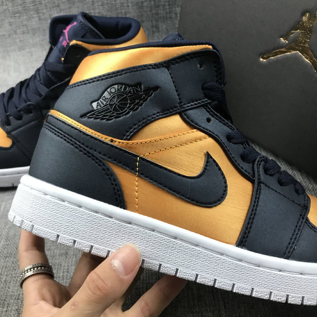 Air Jordan 1 Mid SE Sneakers in Black and Gold 852542-401 - product image from the listing.