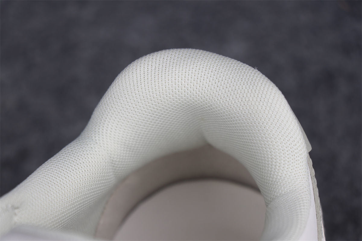 "White Grey" Off-White Out of Office 2023 - product image from the listing.