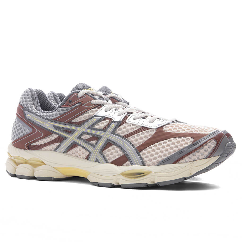 Asics x emmi Gel-Cumulus 16 in Beige/Grey - product image from the listing.