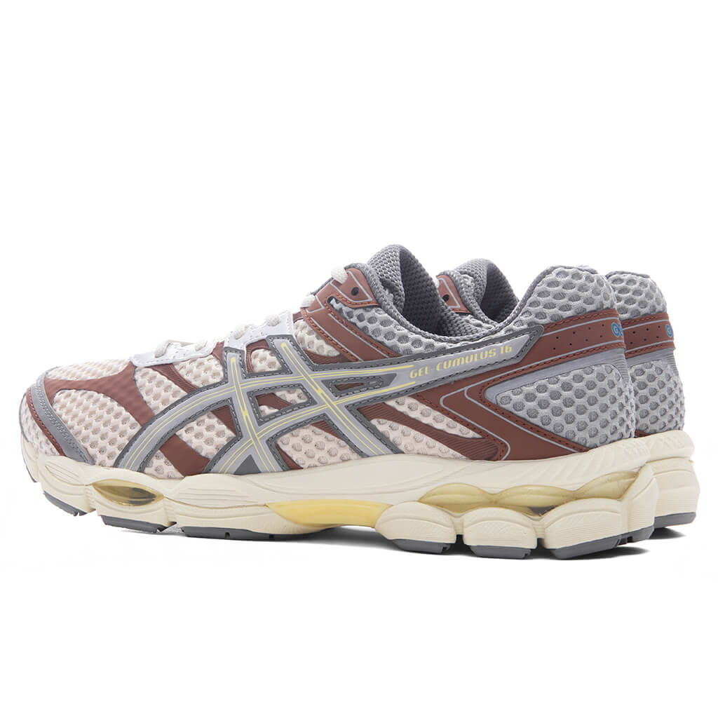 Asics x emmi Gel-Cumulus 16 in Beige/Grey - product image from the listing.
