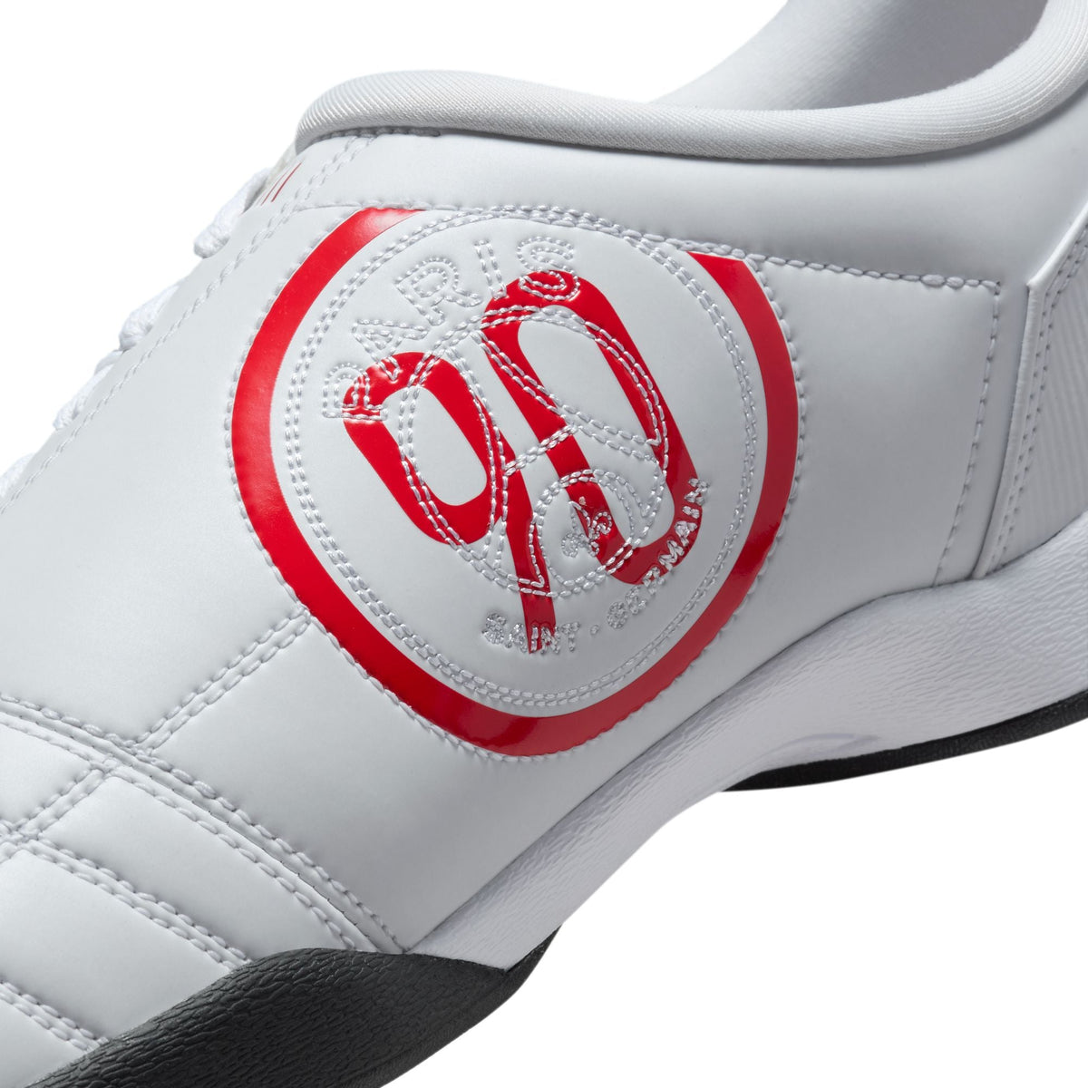 Men's Nike Total 90 "Paris Saint-Germain" Shoes - product image from the listing.