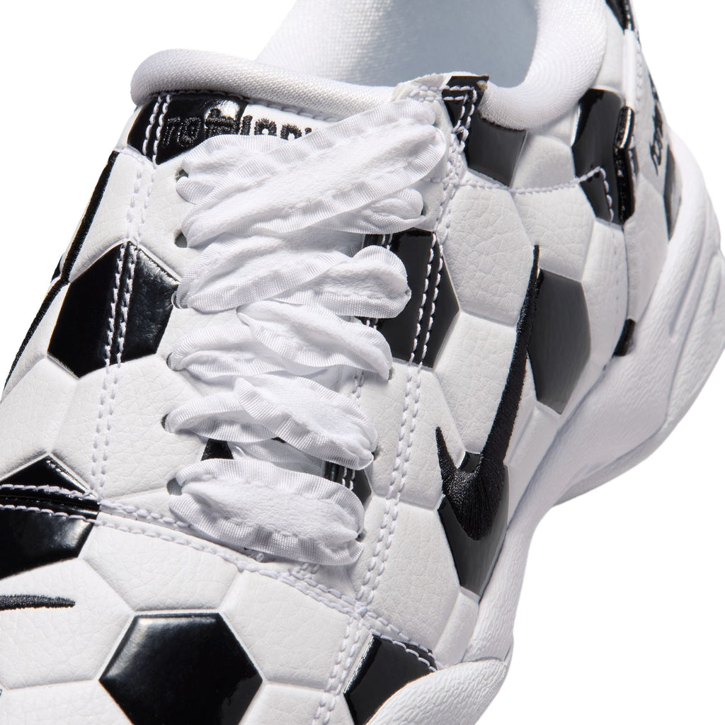 Women's Nike Total 90 Shoes - product image from the listing.