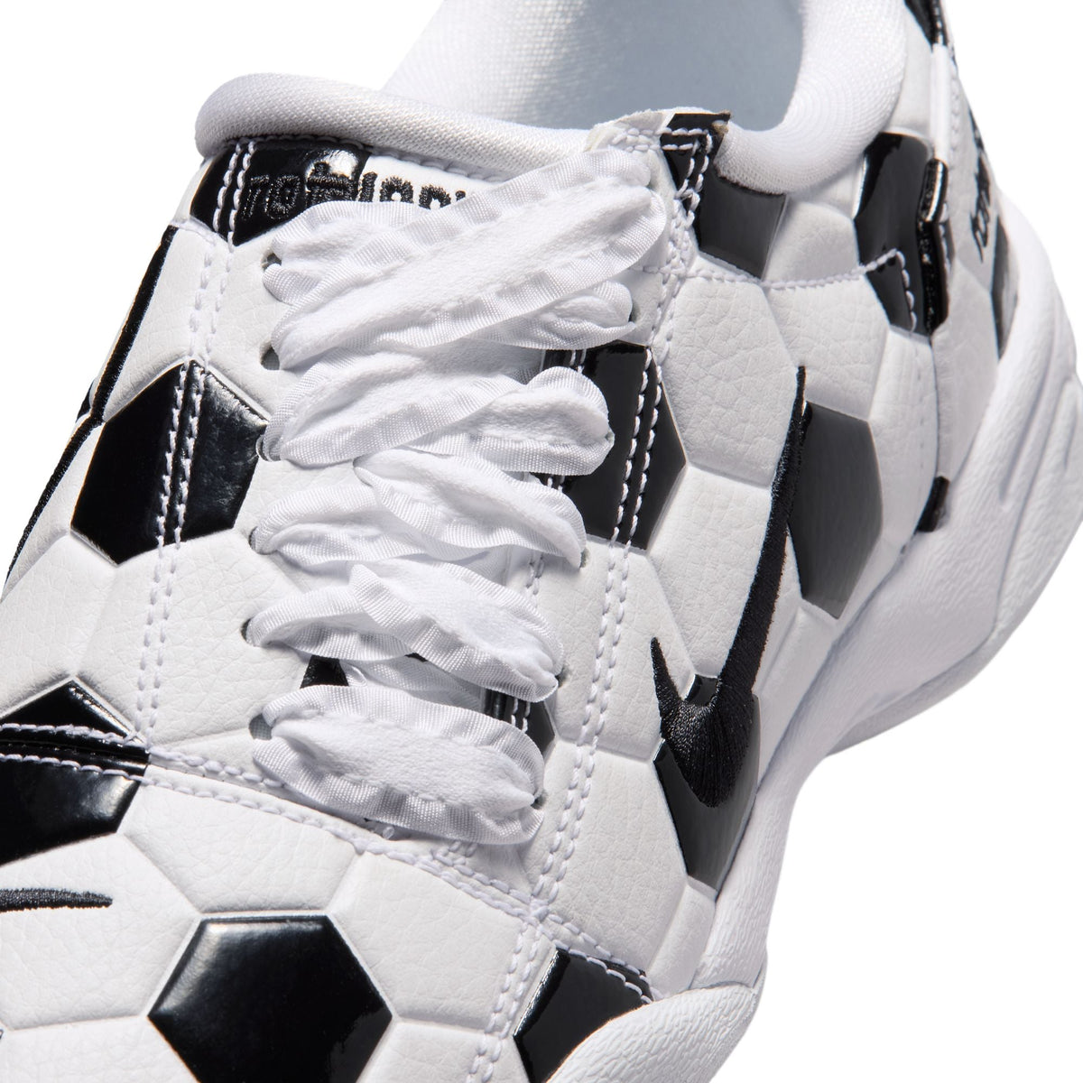 Women's Nike Total 90 Shoes - product image from the listing.