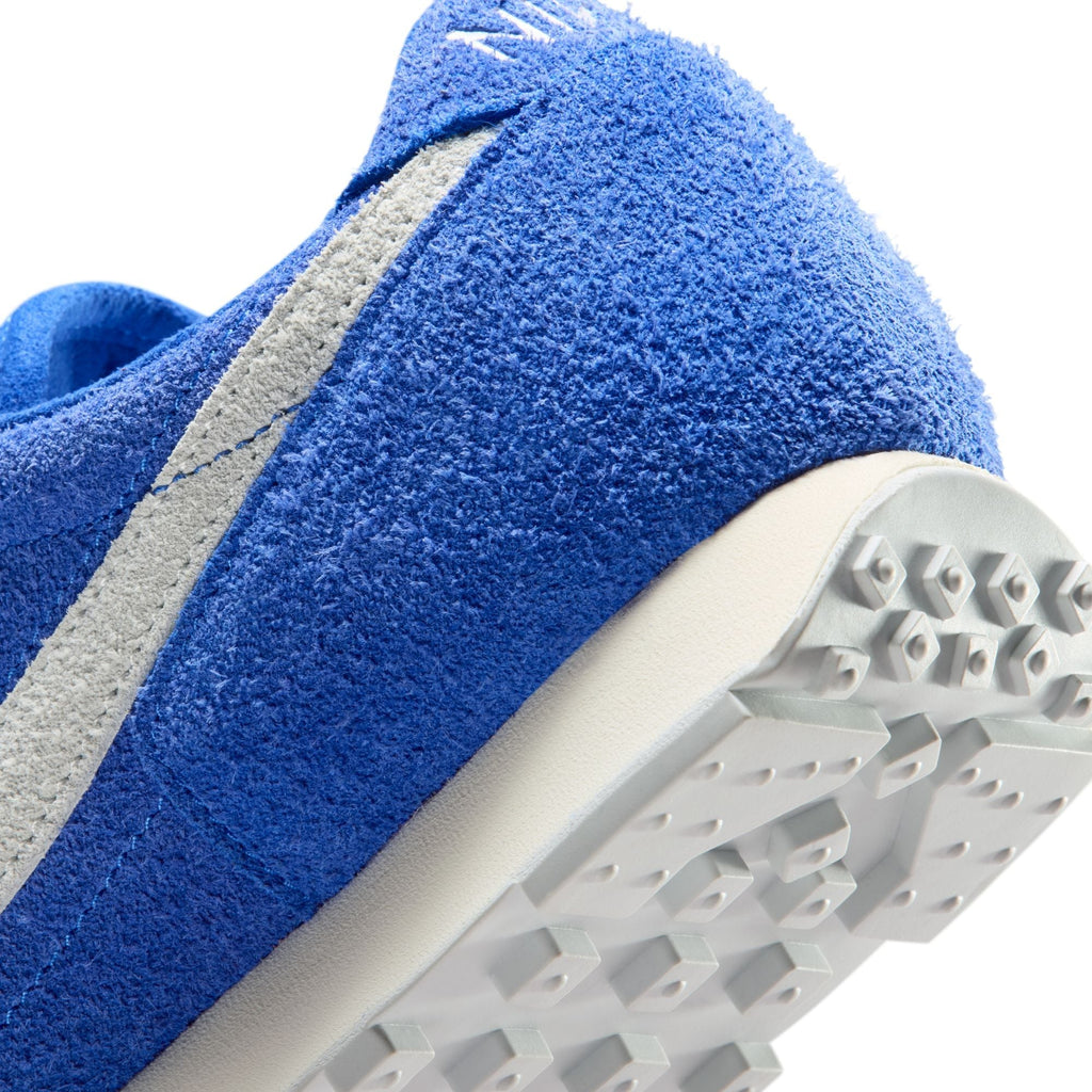 Men's Nike Daybreak SP Shoes - product image from the listing.