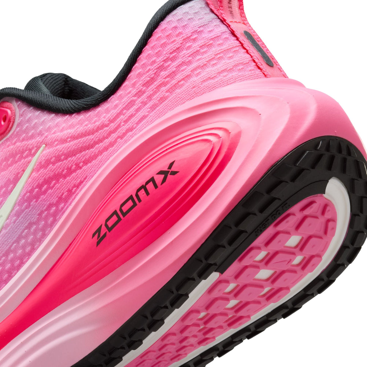 Women's Nike Vomero Plus Shoes - product image from the listing.