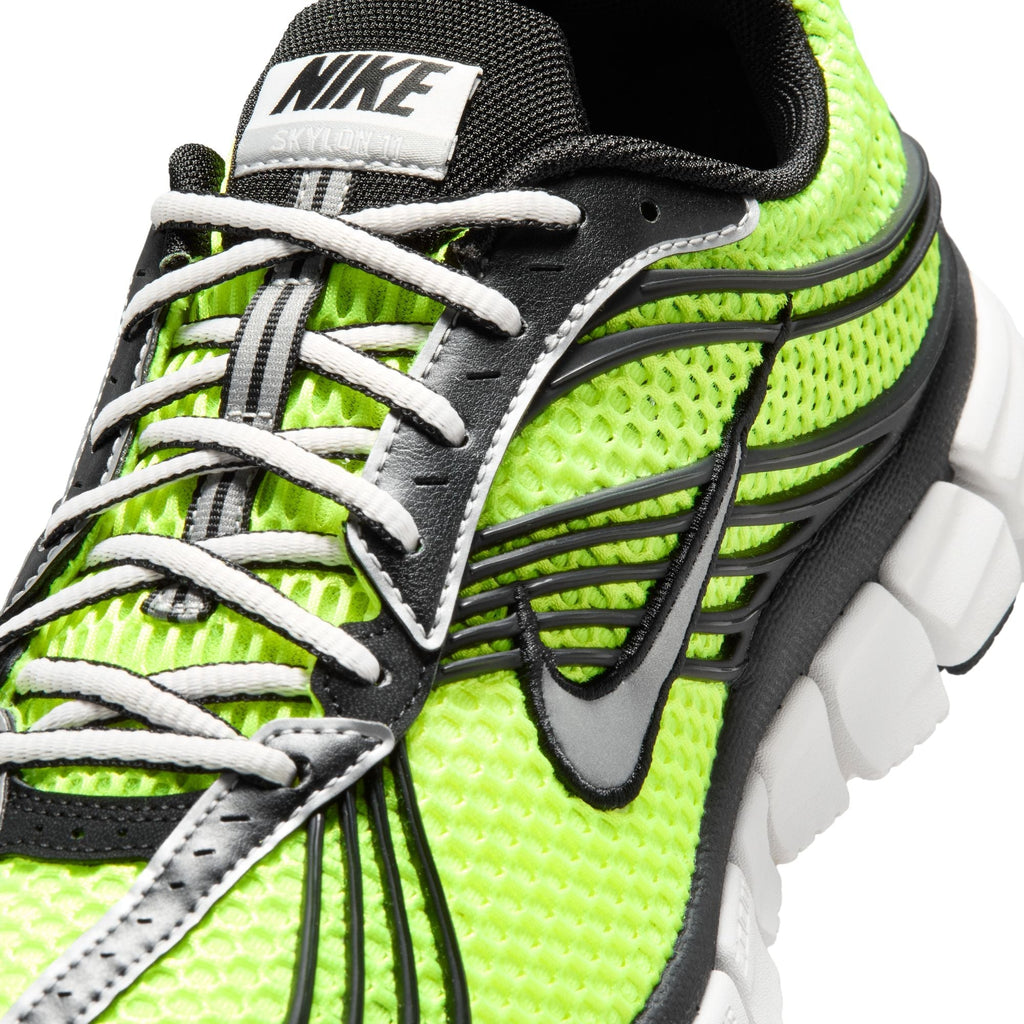 Men's Nike Zoom Skylon 11 Shoes - product image from the listing.