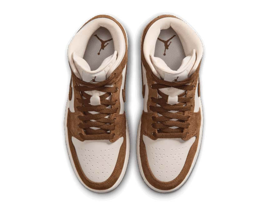 "Light British Tan" Air Jordan 1 Mid W - product image from the listing.