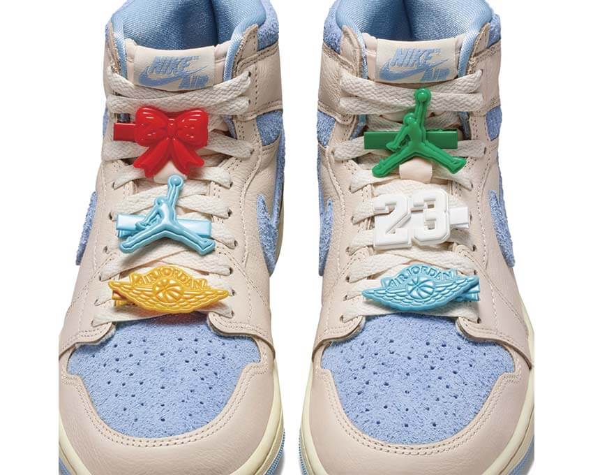 "Psychic Blue" Air Jordan 1 Retro Hi OG W - product image from the listing.