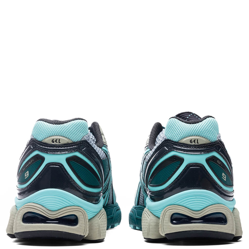 Piedmont Grey/Aruba Blue - Gel-Nimbus 9 - product image from the listing.