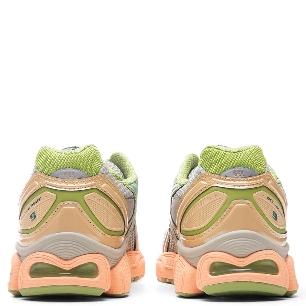 Gel-Nimbus 9 - Abbey Stone/Champagne for Women - product image from the listing.