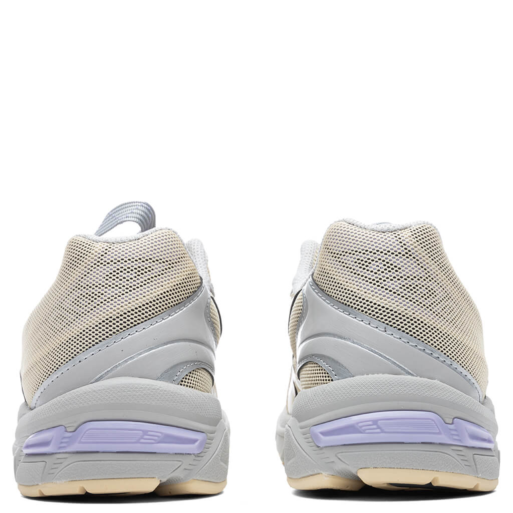 UB2-S GEL-1130 - Lamb Wool/Pure Silver for Women - product image from the listing.