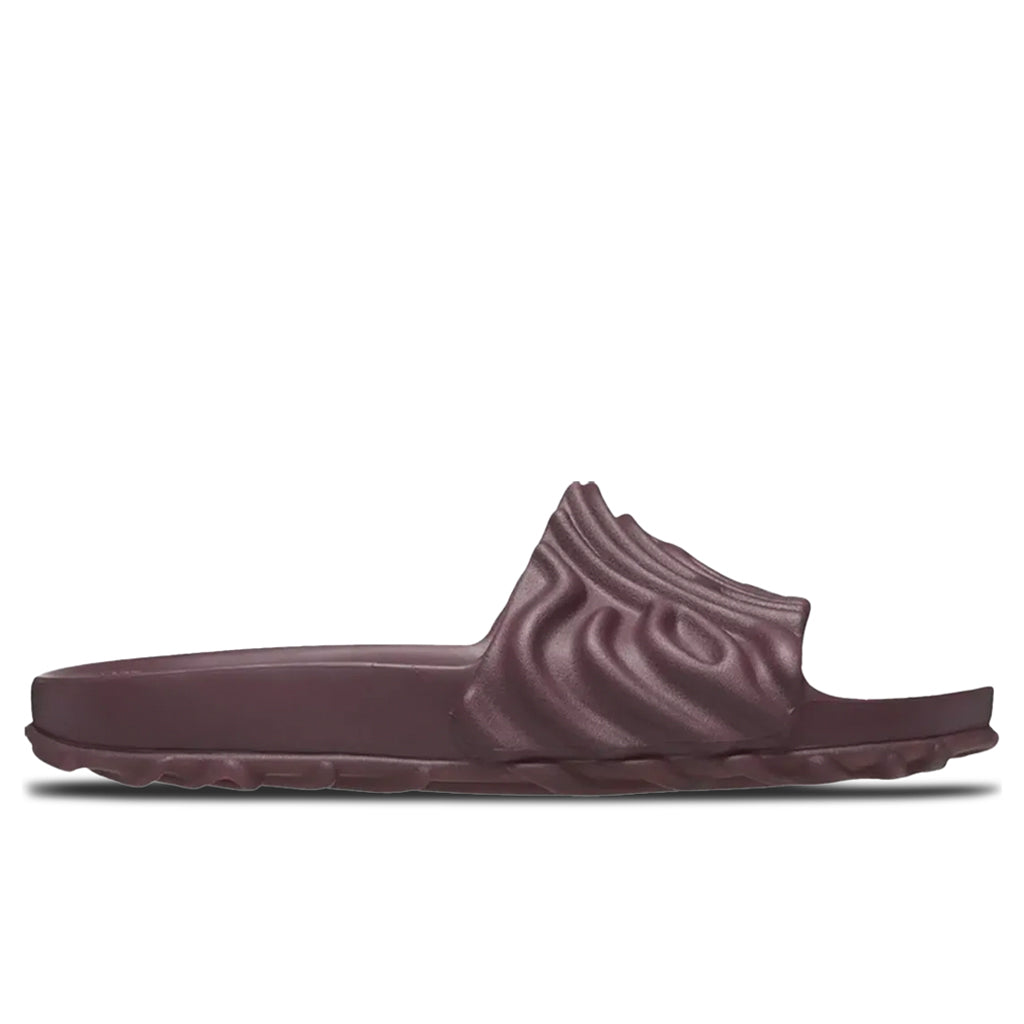 Huckle - Crocs x Salehe Bembury The Pollex Slide - product image from the listing.