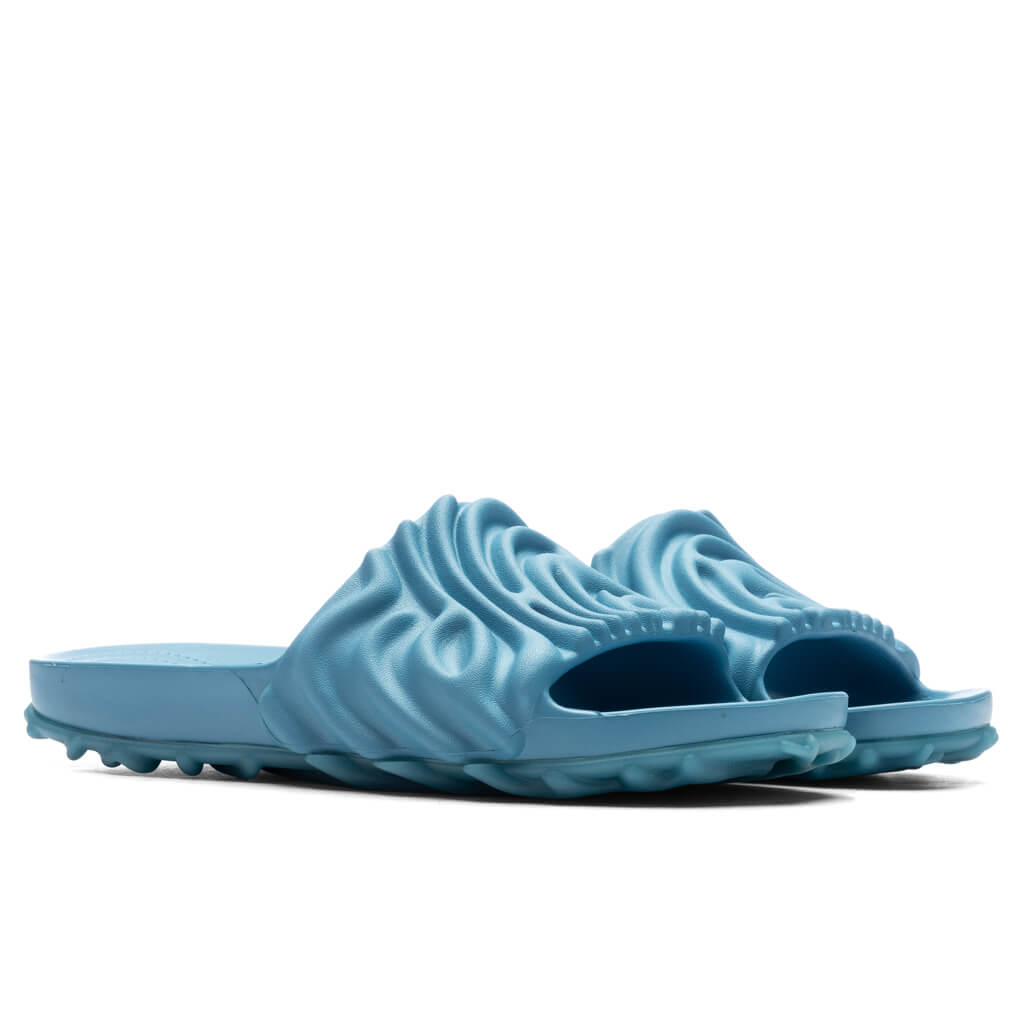 Tashmoo - Crocs x Salehe Bembury The Pollex Slide - product image from the listing.