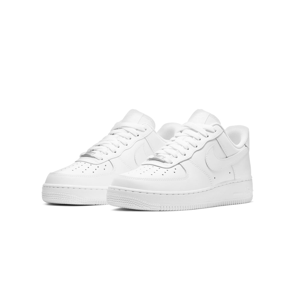 Women's Nike Air Force 1 '07 Shoes - product image from the listing.