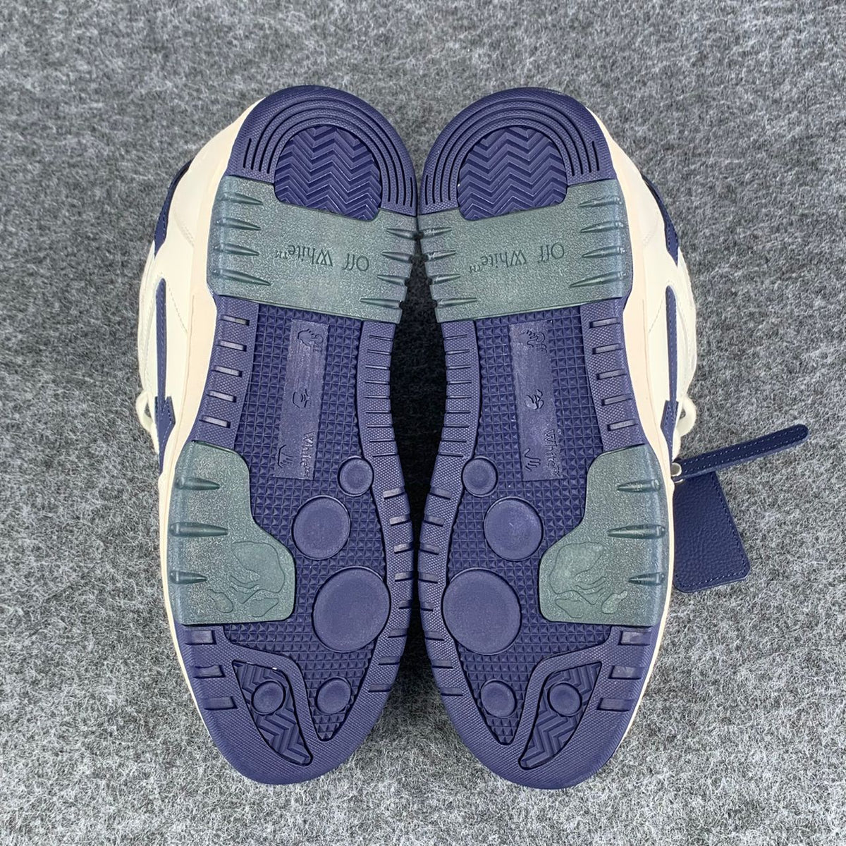 "White White Navy Blue" Off-White Out of Office - product image from the listing.