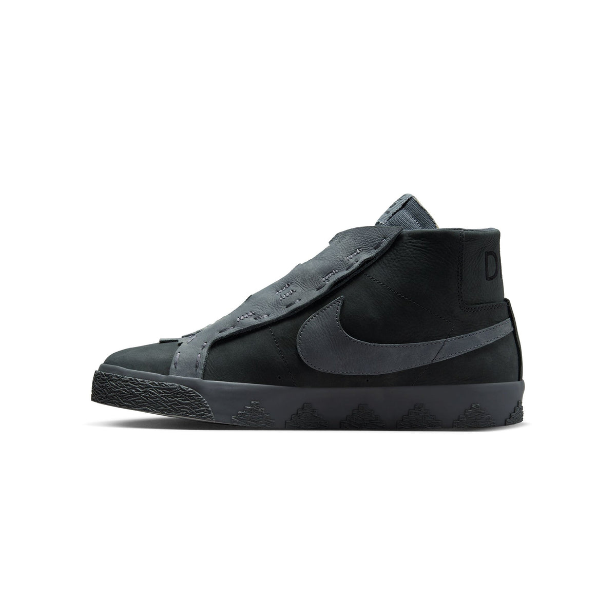 Men's Nike SB x Di'orr Greenwood Zoom Blazer Mid Shoes - product image from the listing.