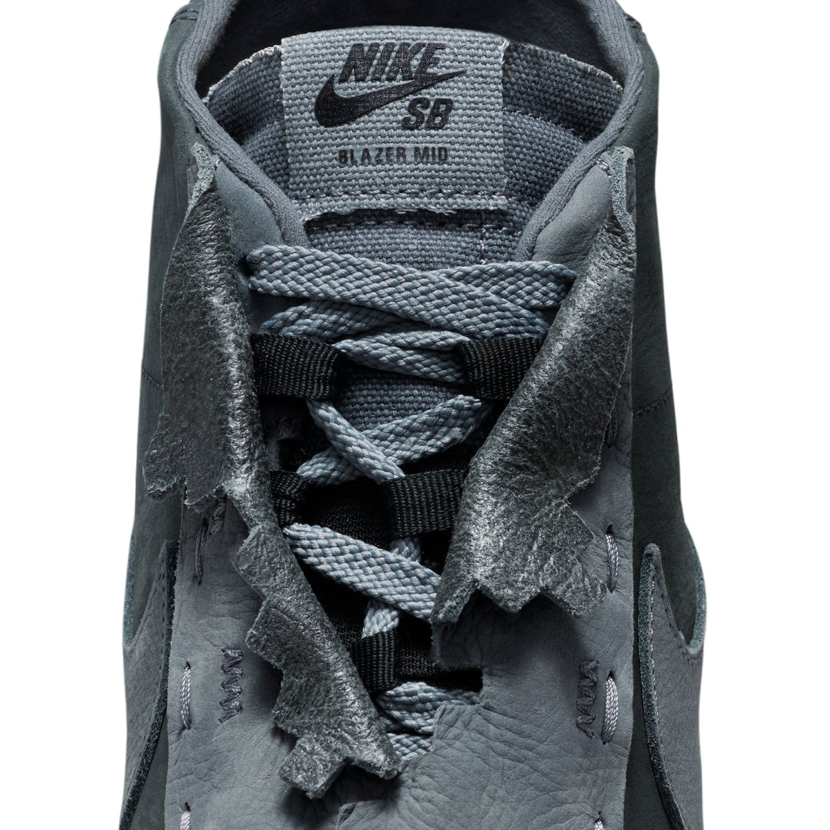 Men's Nike SB x Di'orr Greenwood Zoom Blazer Mid Shoes - product image from the listing.