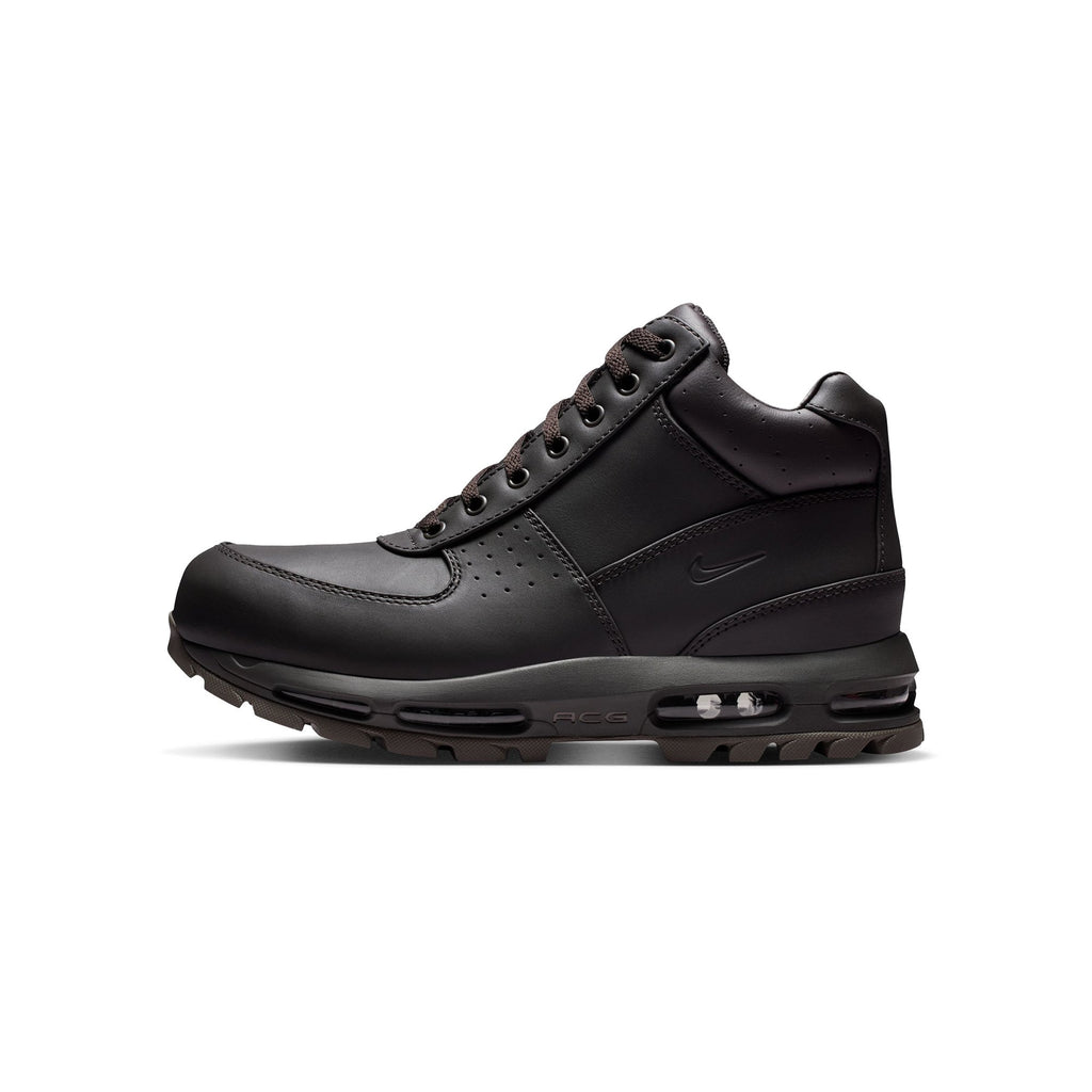 Men's Nike Air Max Goadome Shoes - product image from the listing.