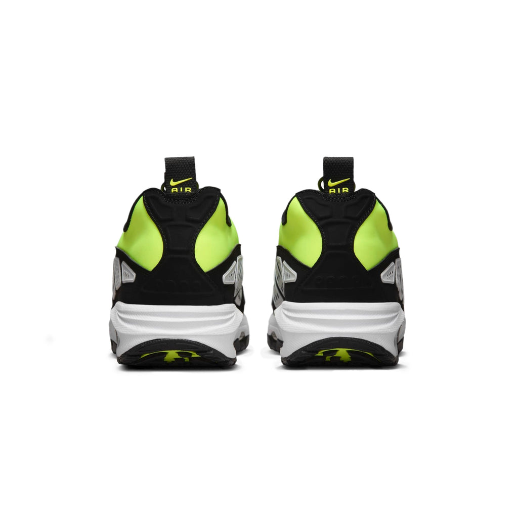 Women's Nike Air Max Sunder Shoes - product image from the listing.