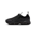 Women's Nike Air Max Sunder GTX Shoes - product image from the listing.