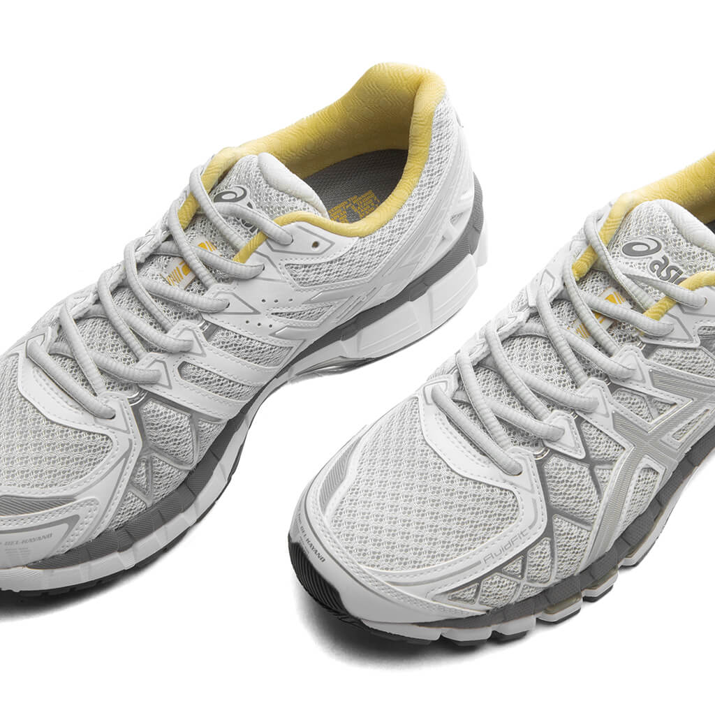 GEL-KAYANO 20 in Glacier Grey/Glacier Grey - product image from the listing.