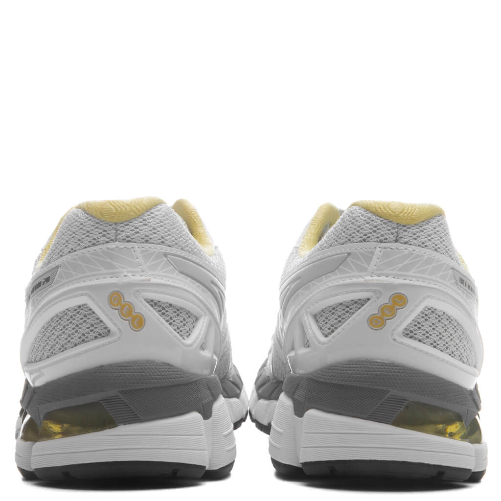 GEL-KAYANO 20 in Glacier Grey/Glacier Grey - product image from the listing.