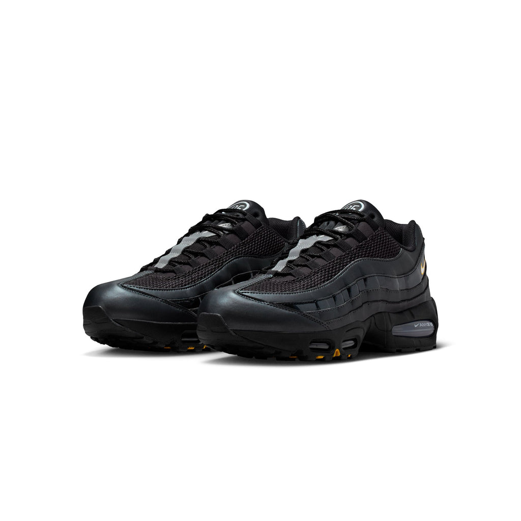 Men's Nike Air Max 95 Shoes - product image from the listing.