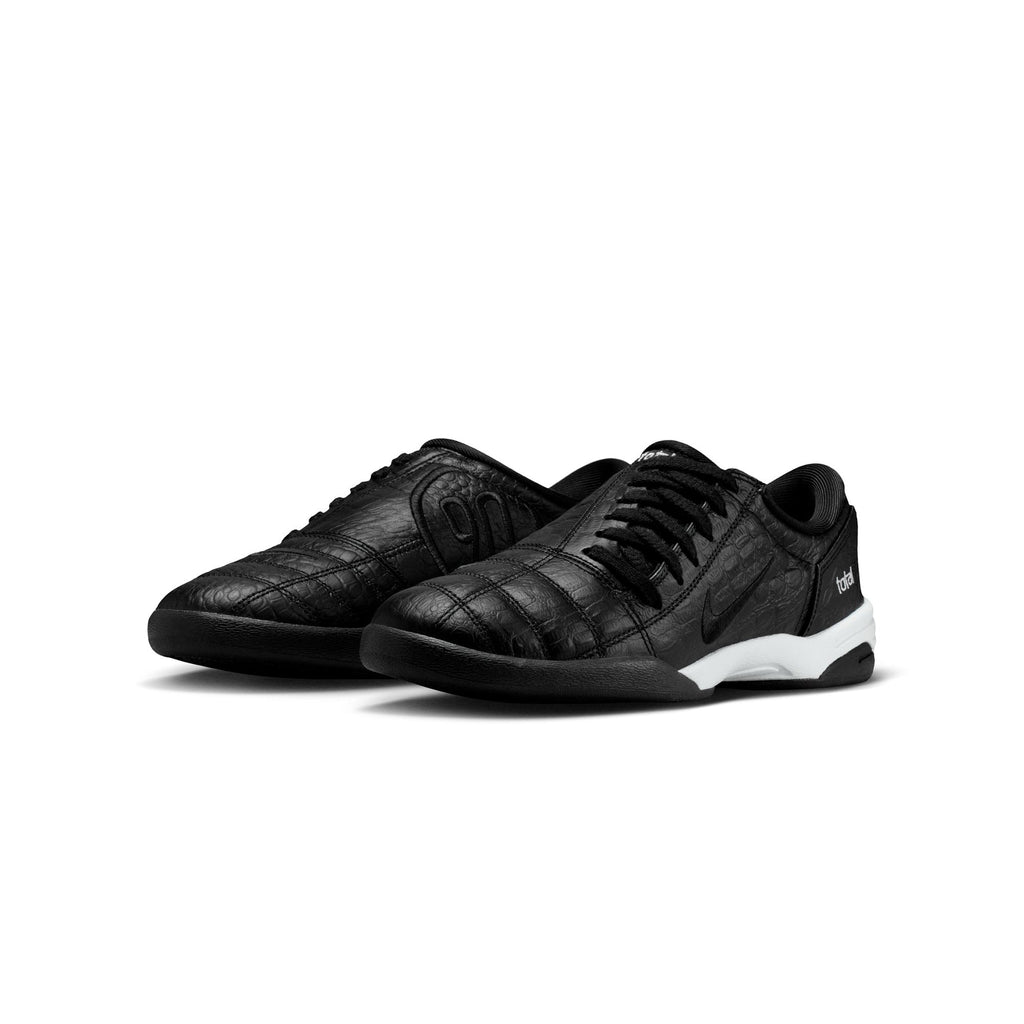 Women's Nike Total 90 Shoes - product image from the listing.