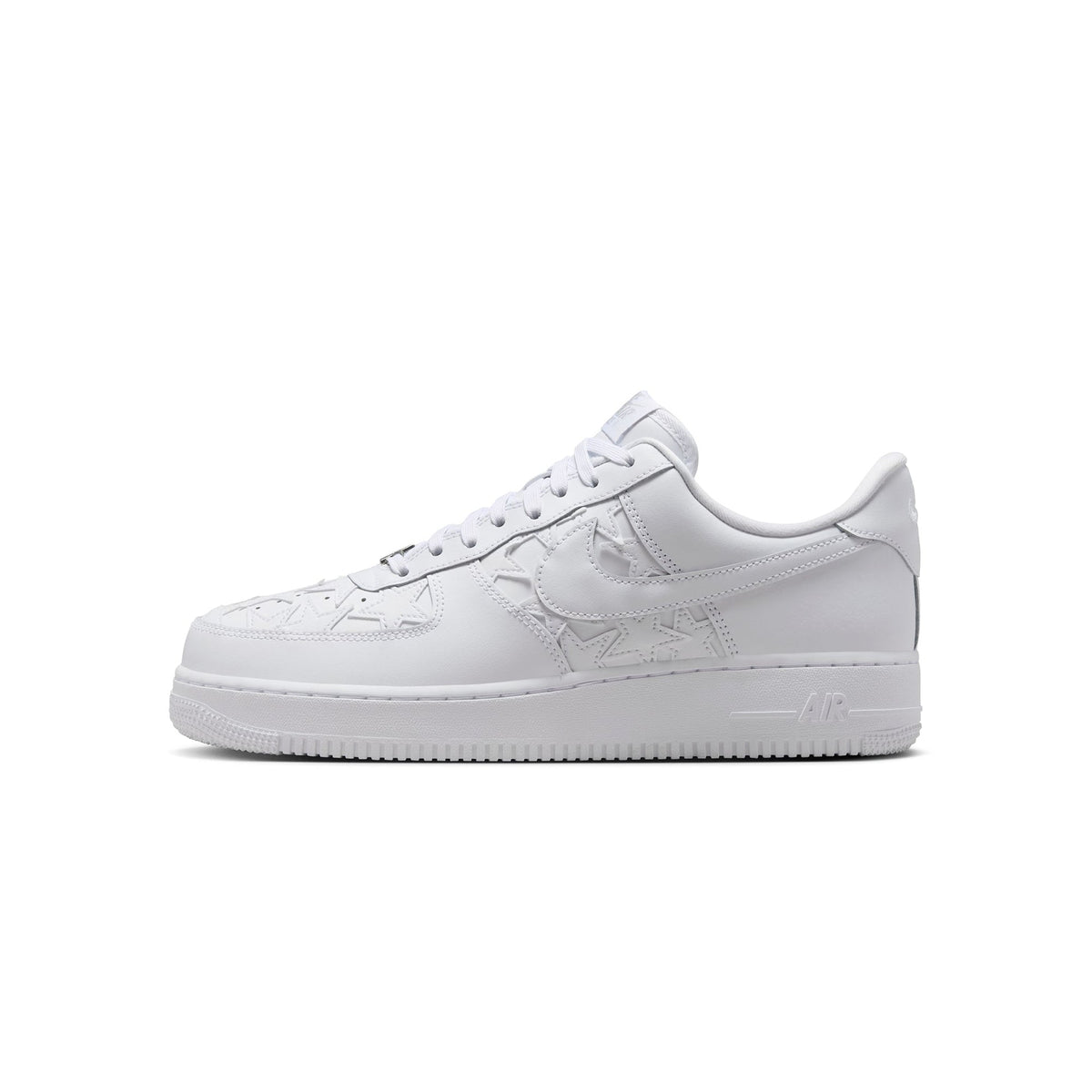 Men's Nike Air Force 1 '07 Shoes - product image from the listing.