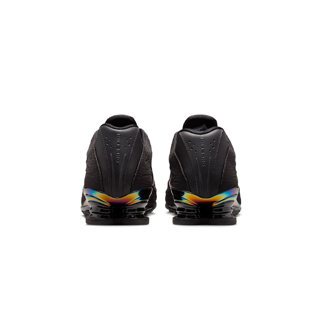 Women's Nike Shox Z SE Shoes - product image from the listing.