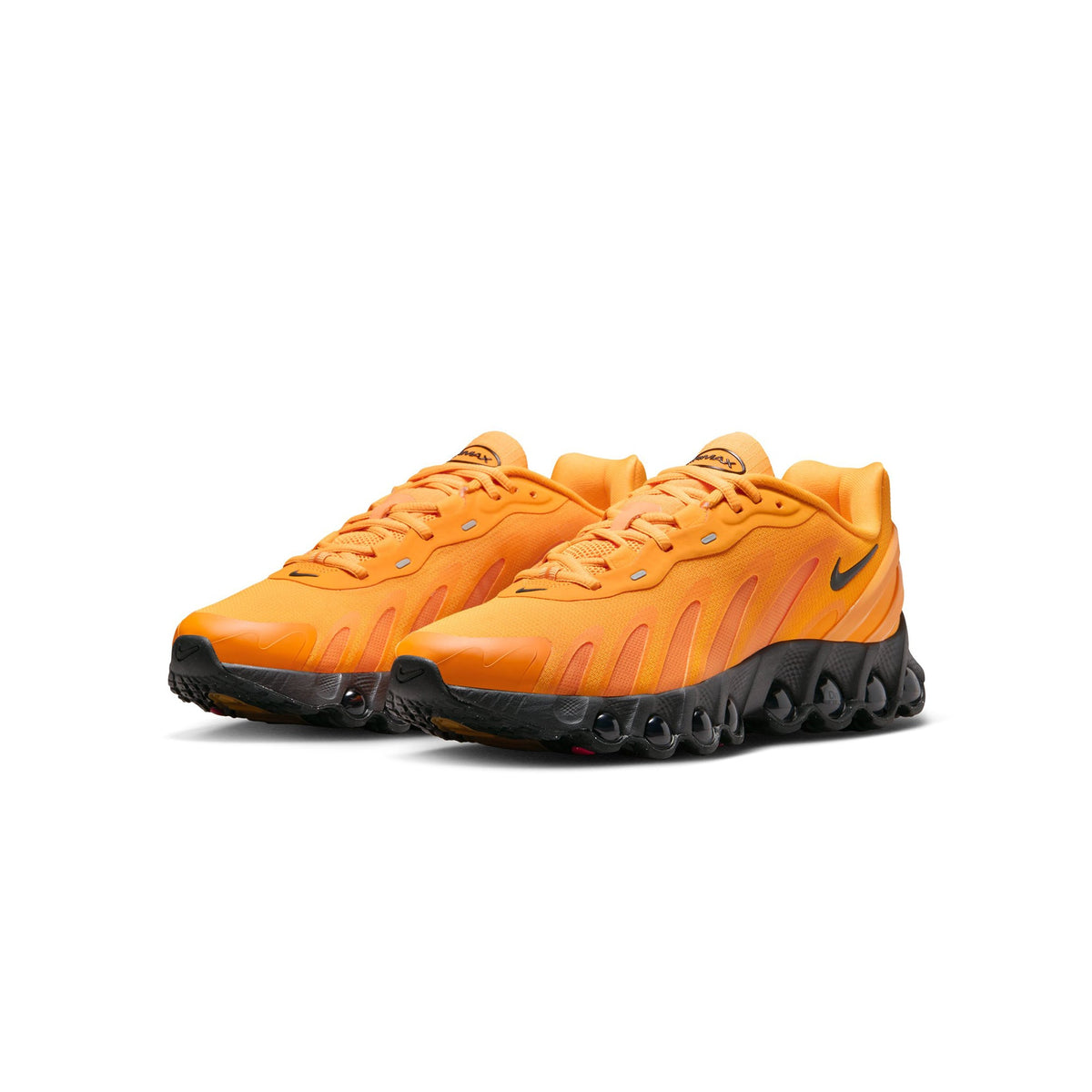 Men's Nike Air Max DN8 Shoes - product image from the listing.